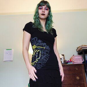 Black and yellow fox shirt